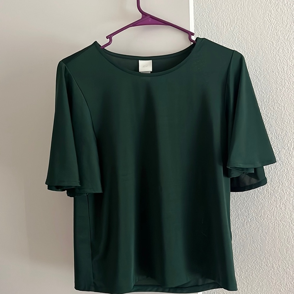Green blouse